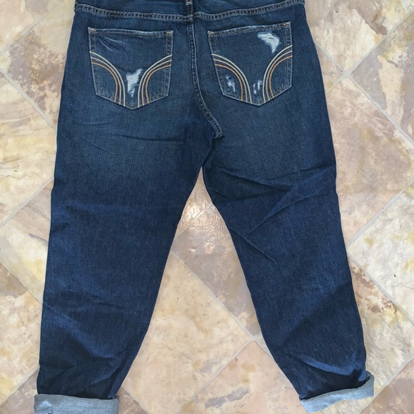 Hollister Distressed Boyfriend Jean Dark Wash - Picture 1 of 2